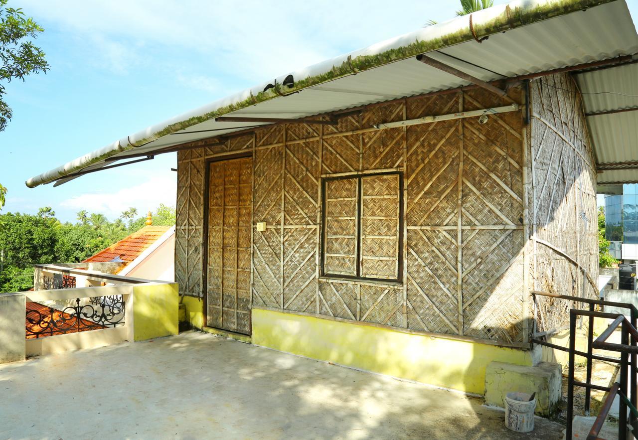 Daffodils Homestay Alappuzha Zewnętrze zdjęcie
